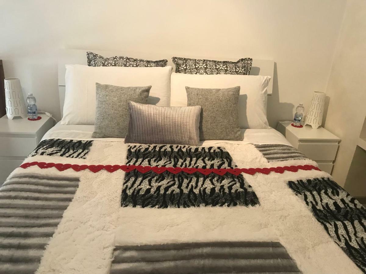 Diana Romantic Loft โรม ภายนอก รูปภาพ