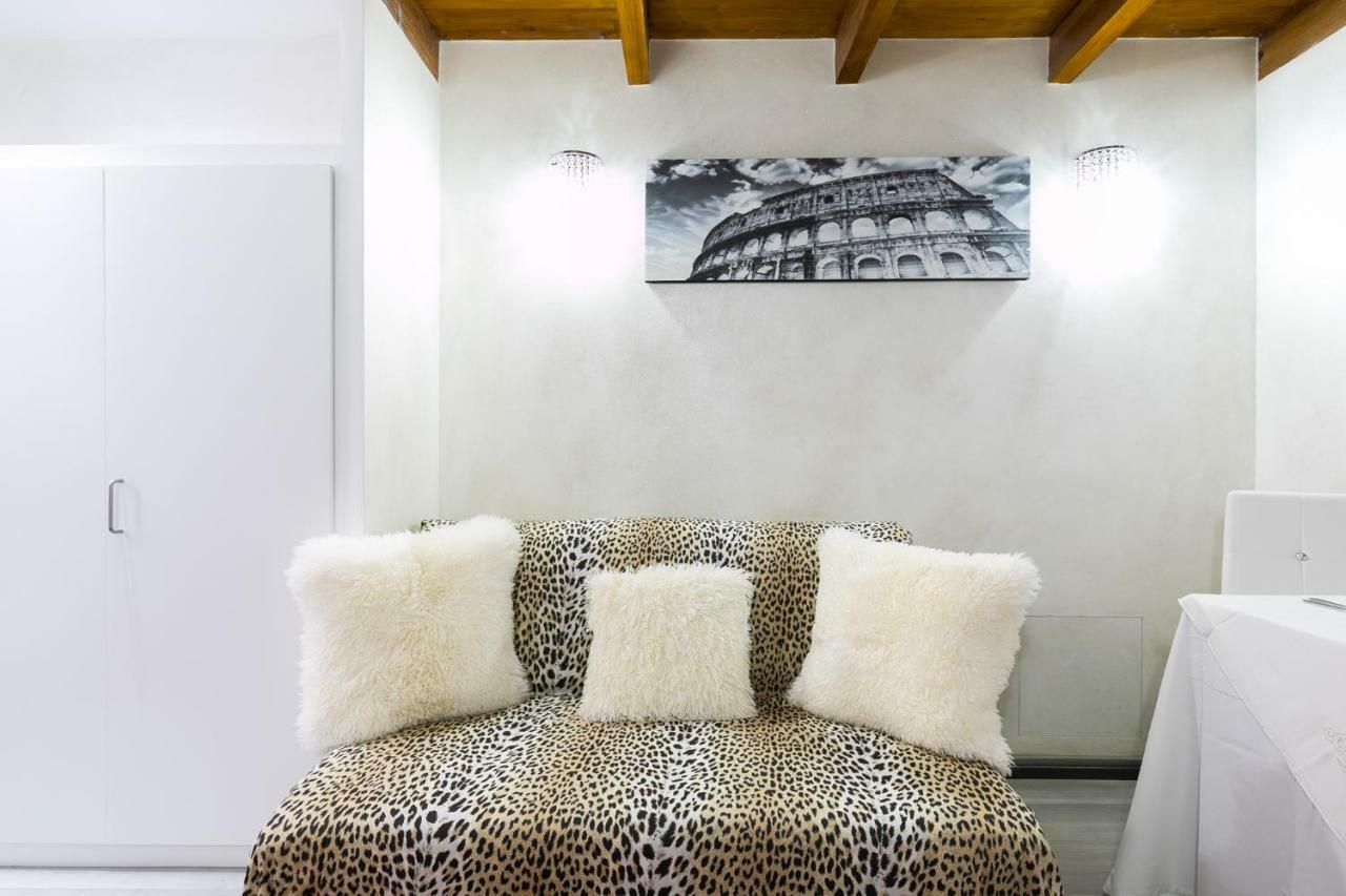 Diana Romantic Loft โรม ภายนอก รูปภาพ